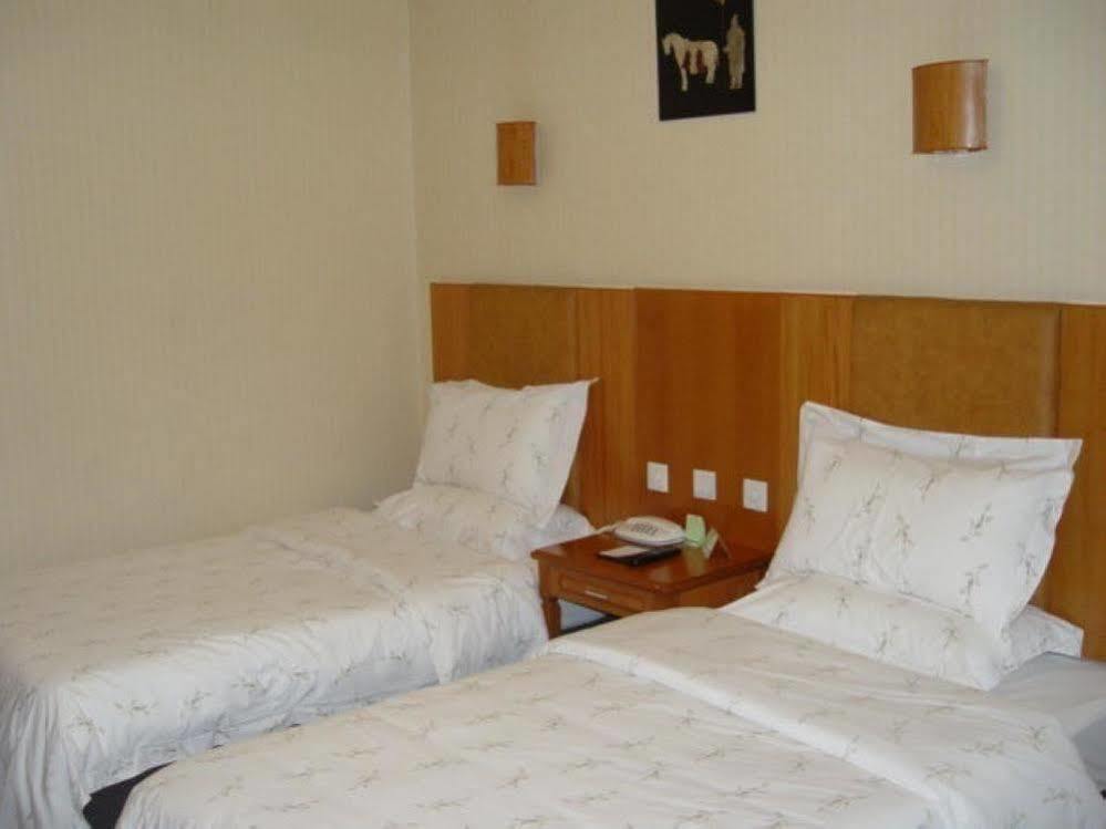 Huaqiao Hotel Linhai Buitenkant foto